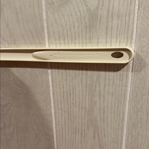 Nylon Ladle, made in the USA - Picture 5 of 5